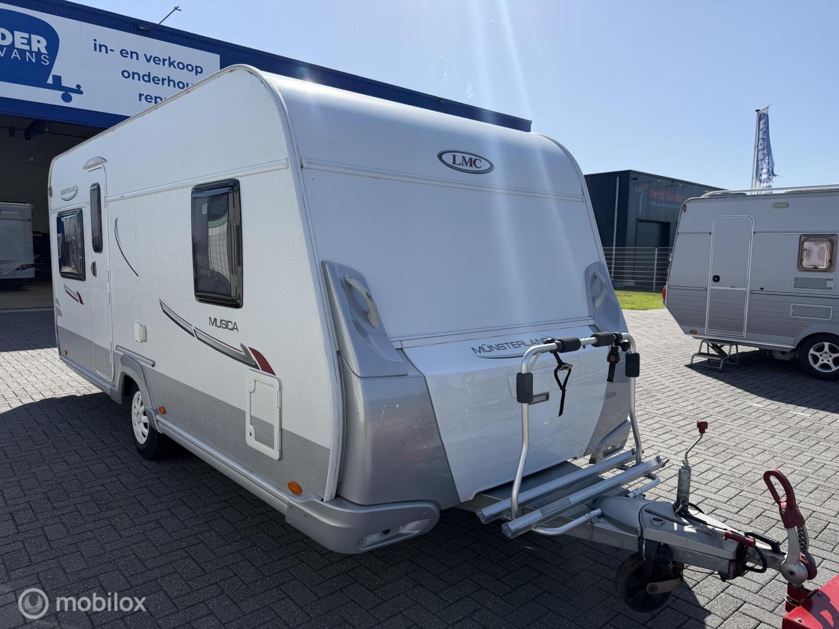 Lmc MUNSTERLAND MUSICA 470 D - Mover , Voortent, Rondzit, Bedrijf, Hordeur, LMC en Münsterland