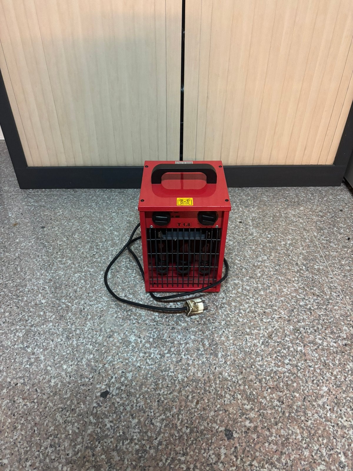 4tecx Elektrische Bouwkachel / Werkplaatskachel 1800W, Huis en Inrichting, Kachels, Ophalen, Gebruikt