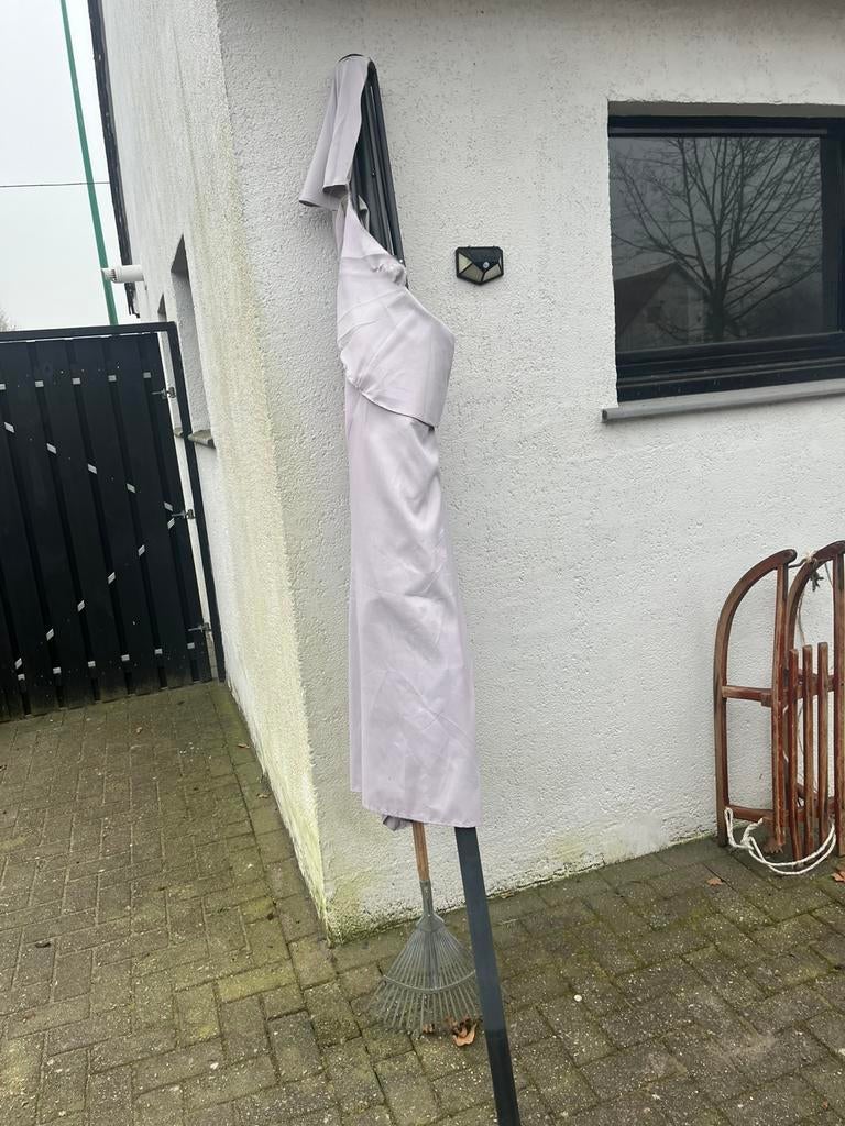 Parasol 3 mtr GRATIS ( gescheurd doek ), Ophalen, Gebruikt, 2 tot 3 meter, Stokparasol