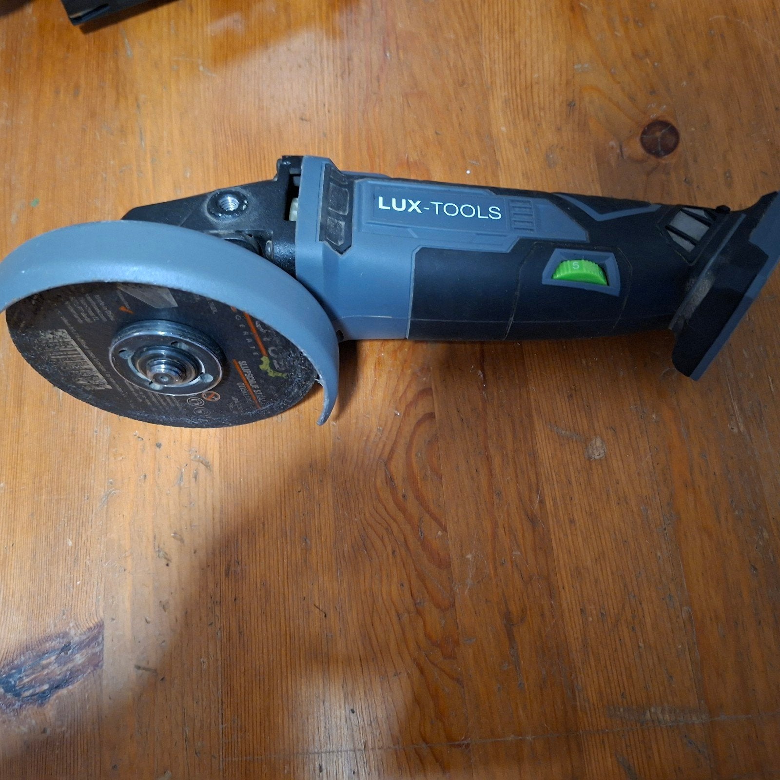 Lux Accu Slijptol - Draadloze Haakse Slijper, Ophalen, Gebruikt, Minder dan 700 watt, Haakse handslijpmachine