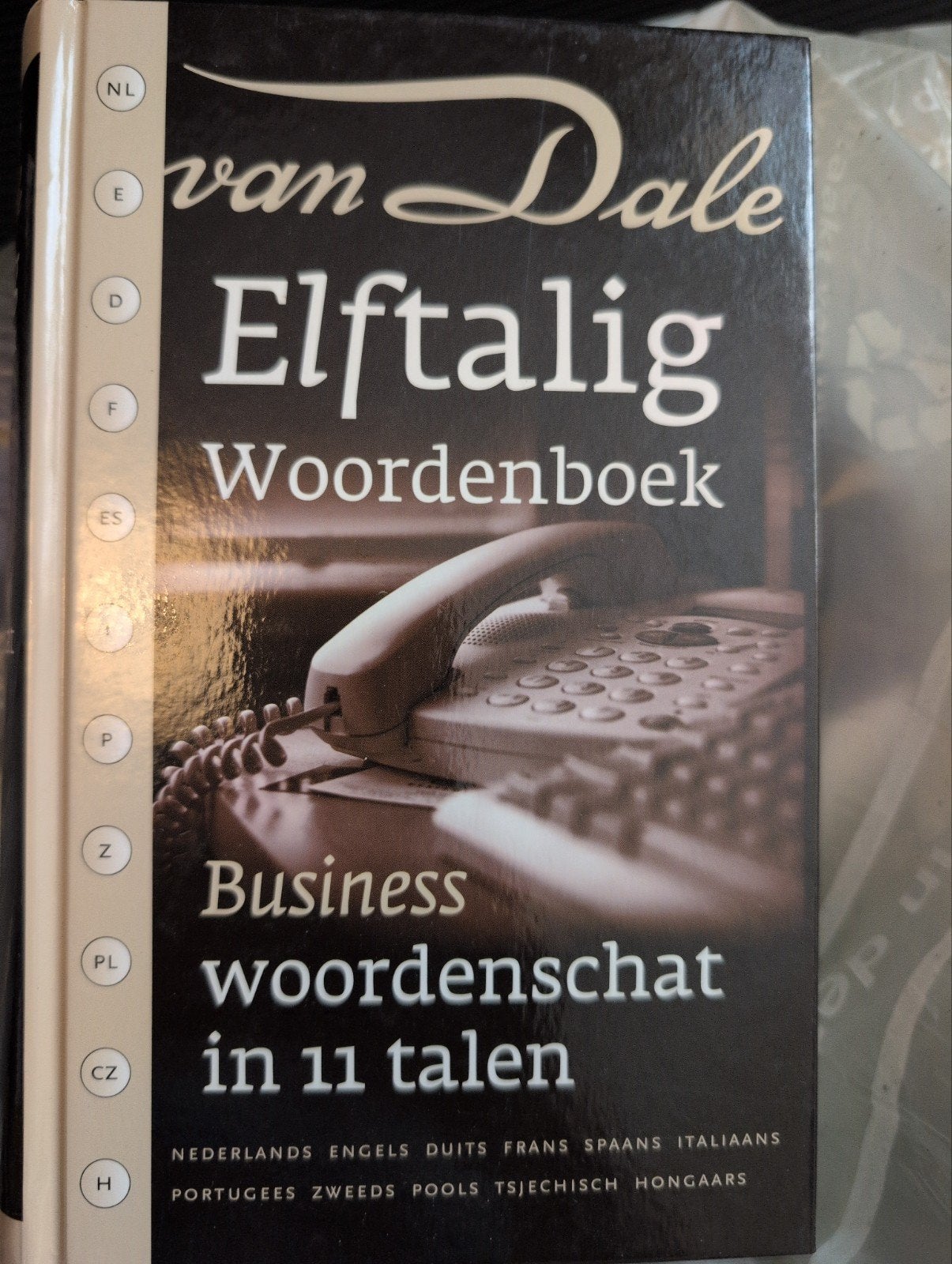 Van Dale Elftalig Woordenboek Business - Zo goed als nieuw, Boeken, Ophalen, Zo goed als nieuw, Van Dale, Nederlands