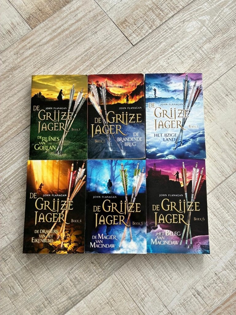 De Grijze Jager 1 t/m 6, Ophalen, Zo goed als nieuw, John Flanagan, Fictie