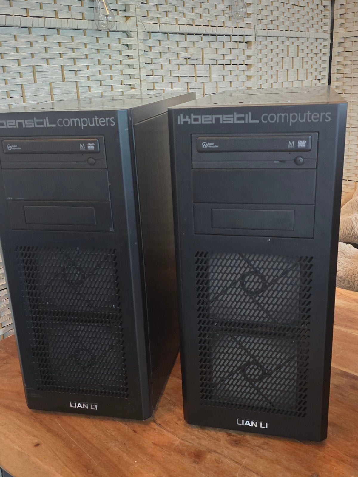 4 x Custom build PC Desktop core i7  - 8 ram slots - 620W vo, Computers en Software, Computerbehuizingen, Ophalen of Verzenden