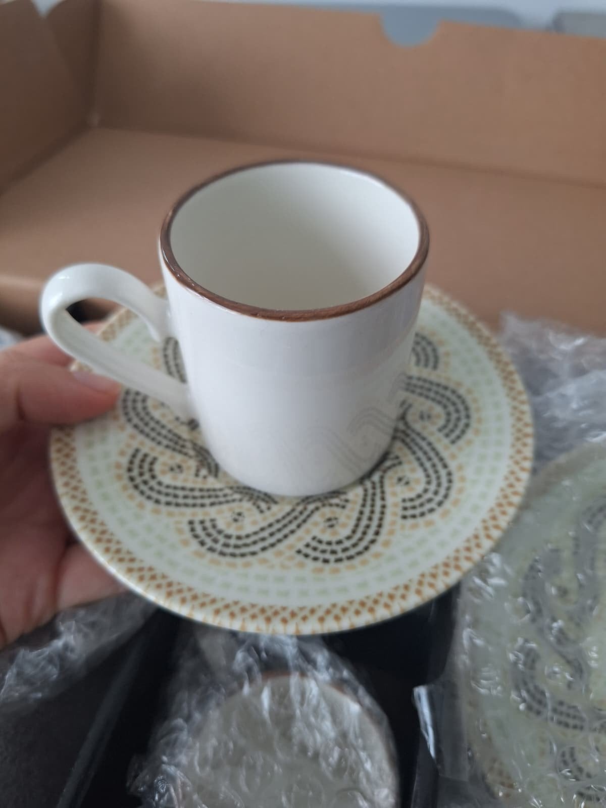 6 delige set koffiekopjes met schotels porselein, Verzenden, Zo goed als nieuw, Overige stijlen, Kop(pen) en/of Schotel(s)