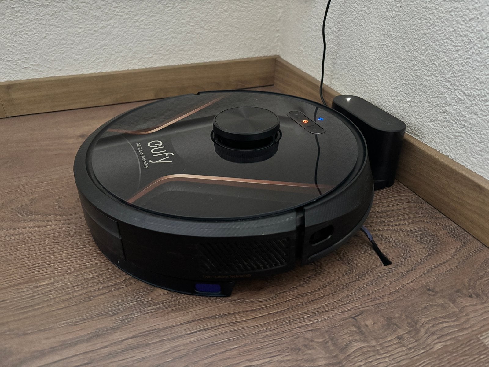 Eufy RoboVac X8 Hybrid, Witgoed en Apparatuur, Stofzuigers, Ophalen, Stille werking, Zo goed als nieuw, Robotstofzuiger