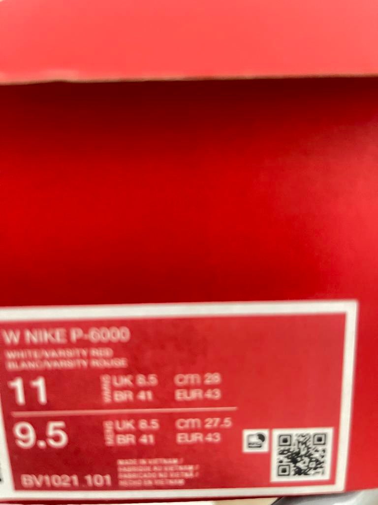 W Nike P-6000 sneakers wit/rood, Kleding | Dames, Schoenen, Ophalen, Zo goed als nieuw, Wit, Sneakers of Gympen
