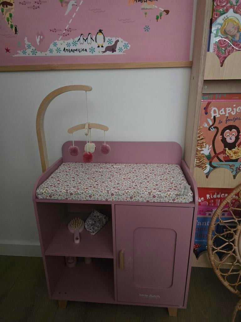 Little dutch poppencommode, Ophalen