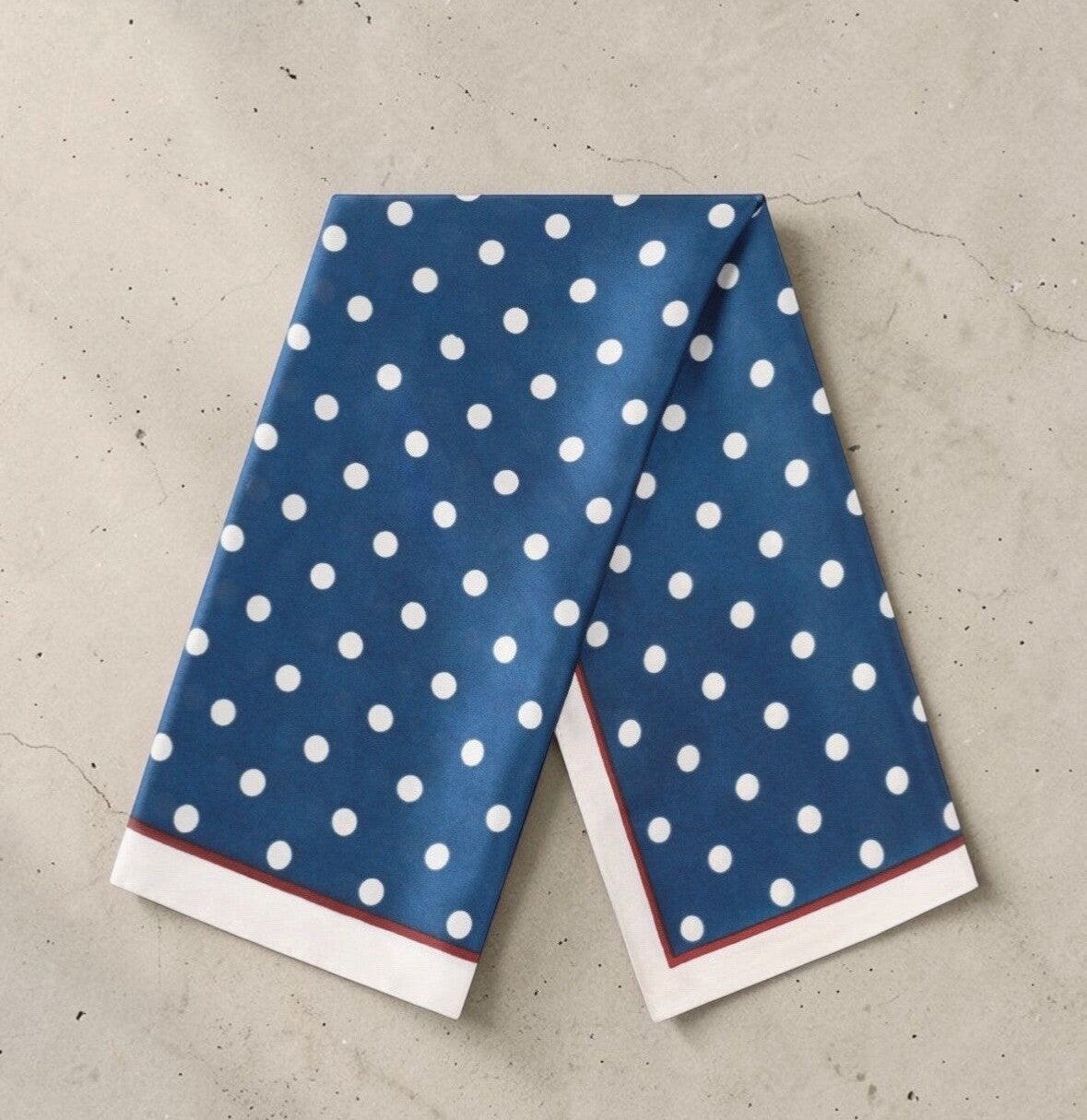 Dames sjaal blauw met stippen, Ophalen of Verzenden, Nieuw, Maat 38/40 (M), Sjaal