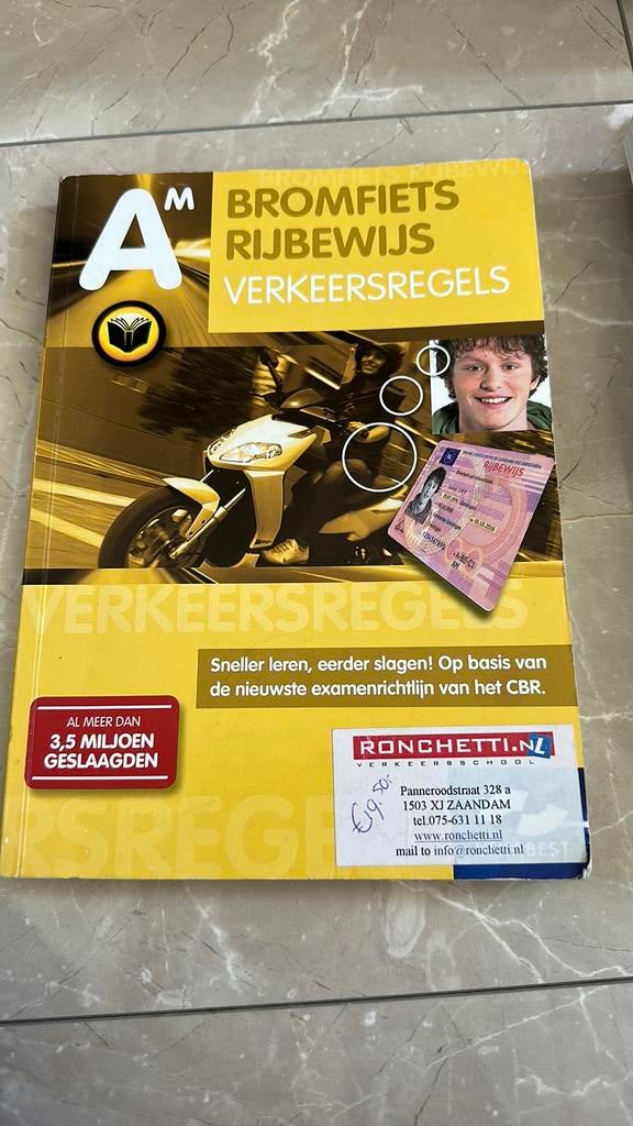 Bromfiets rijbewijs A, Ophalen of Verzenden, Zo goed als nieuw, Overige niveaus, Nederlands