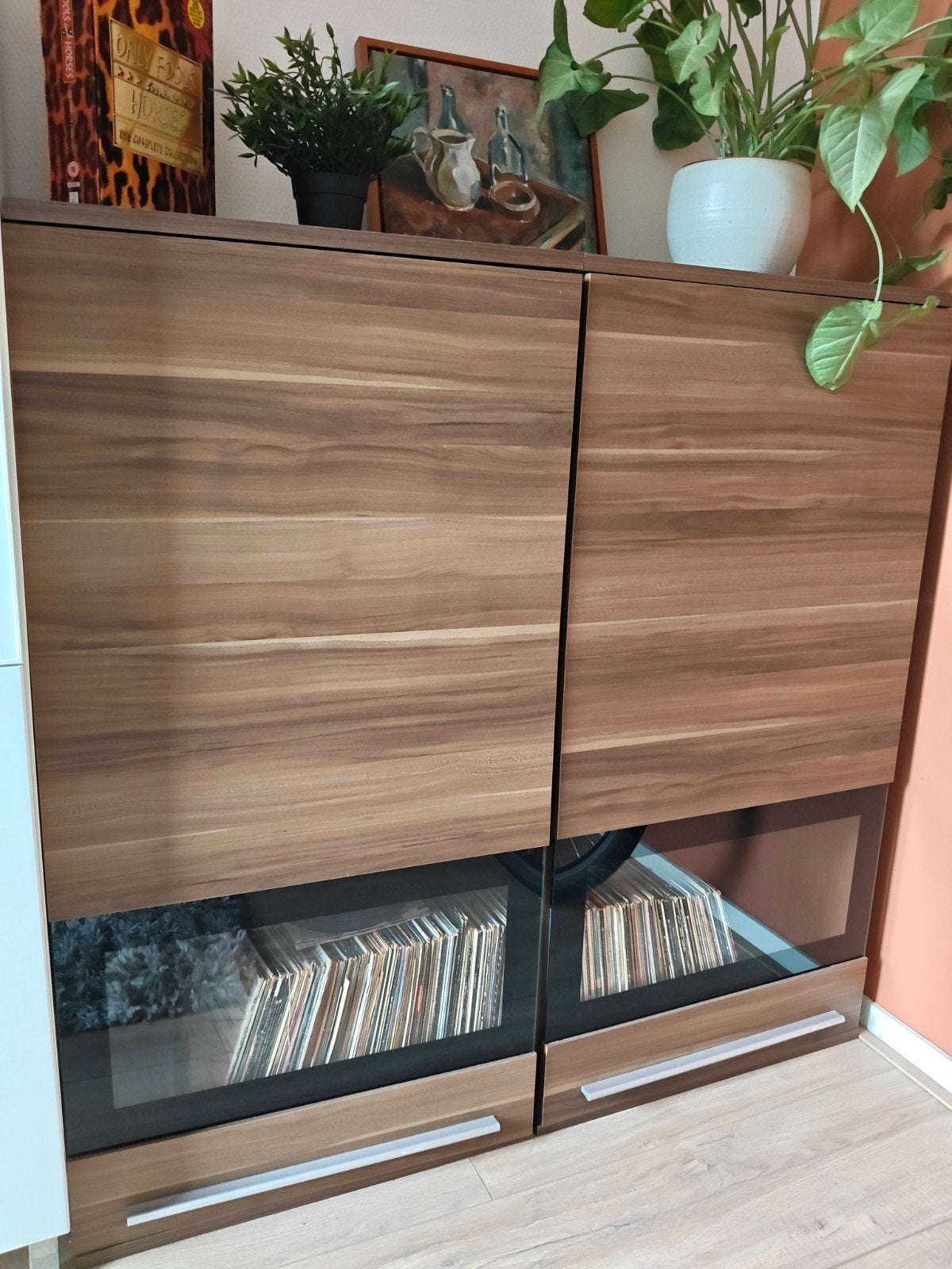 Houten kast met deuren en glazen vakken, 100 tot 150 cm, 100 tot 150 cm, Overige houtsoorten, Ophalen of Verzenden