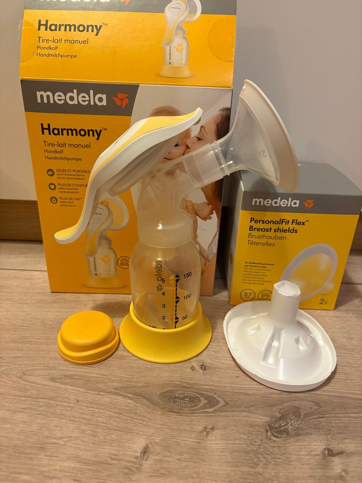 Medela Harmony Handkolf met extra borstschild 27mm, Medela, Borstkolf, Ophalen of Verzenden, Zo goed als nieuw