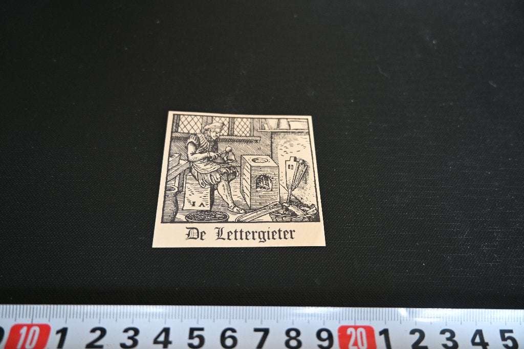 sticker De Lettergieter, Ophalen of Verzenden, Zo goed als nieuw