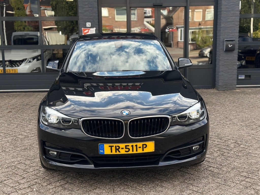 BMW 3-serie Gran Turismo 320i Executive Facelift|Xenon|Stoel, Auto's, BMW, Automaat, 1998 cc, Achterwielaandrijving, Gebruikt