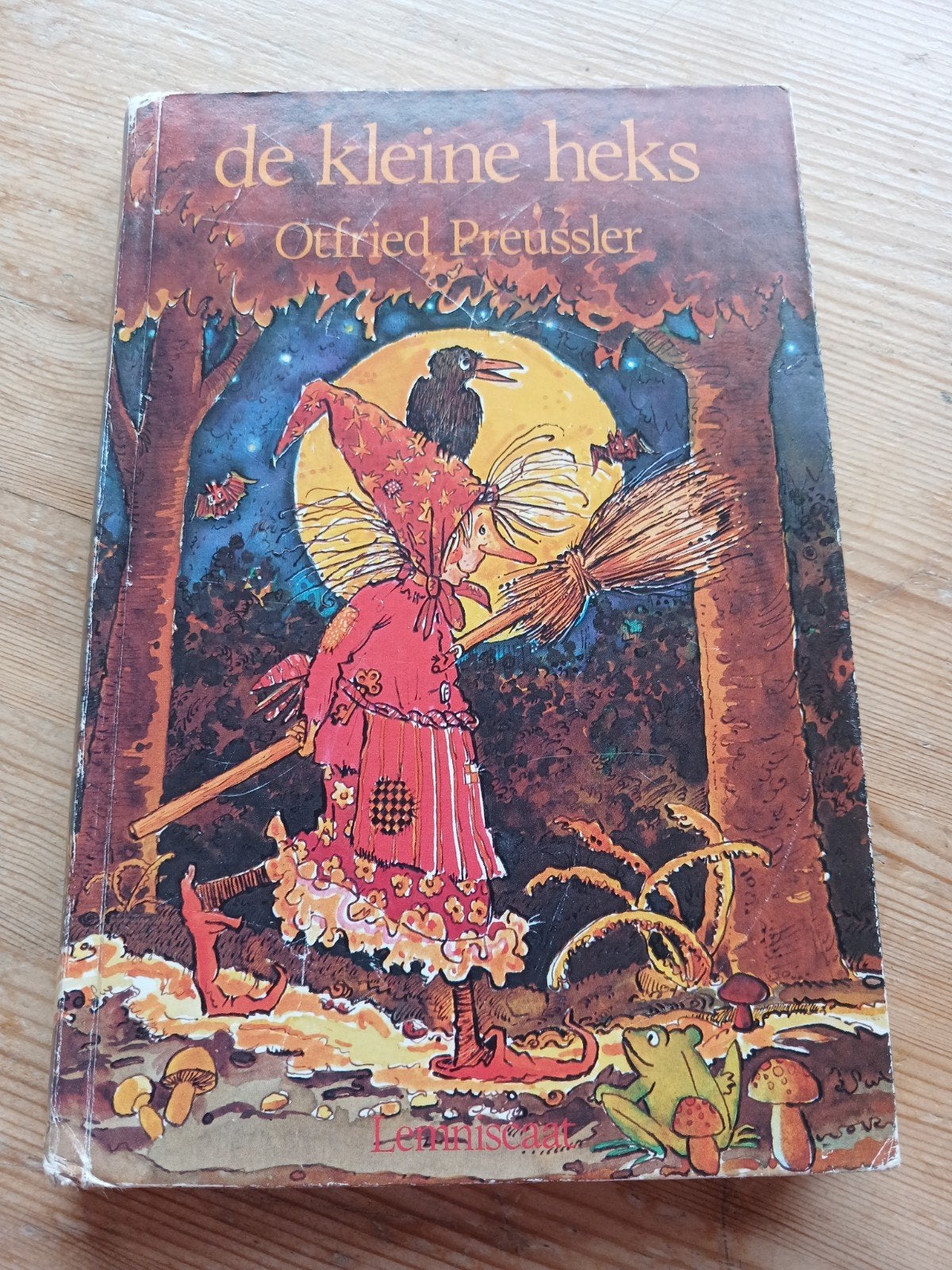 De kleine heks, Otfried Preussler, Boeken, Kinderboeken | Jeugd | onder 10 jaar, Ophalen of Verzenden, Sprookjes