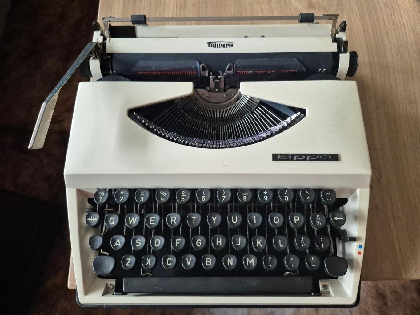 Triumph typemachine Tippa, Diversen, Typemachines, Ophalen, Gebruikt