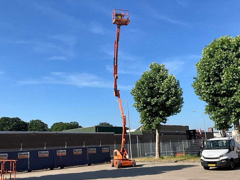 2011 JLG E450AJ Hoogwerker, Zakelijke goederen, Machines en Bouw | Liften, Steigers en Ladders