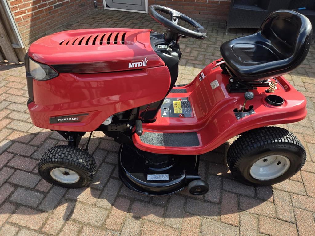 Zitmaaier MTD ThorX 382 EVO2 Zitmaaier, Tuin en Terras, Ophalen, Cirkelmaaier, Gebruikt, MTD