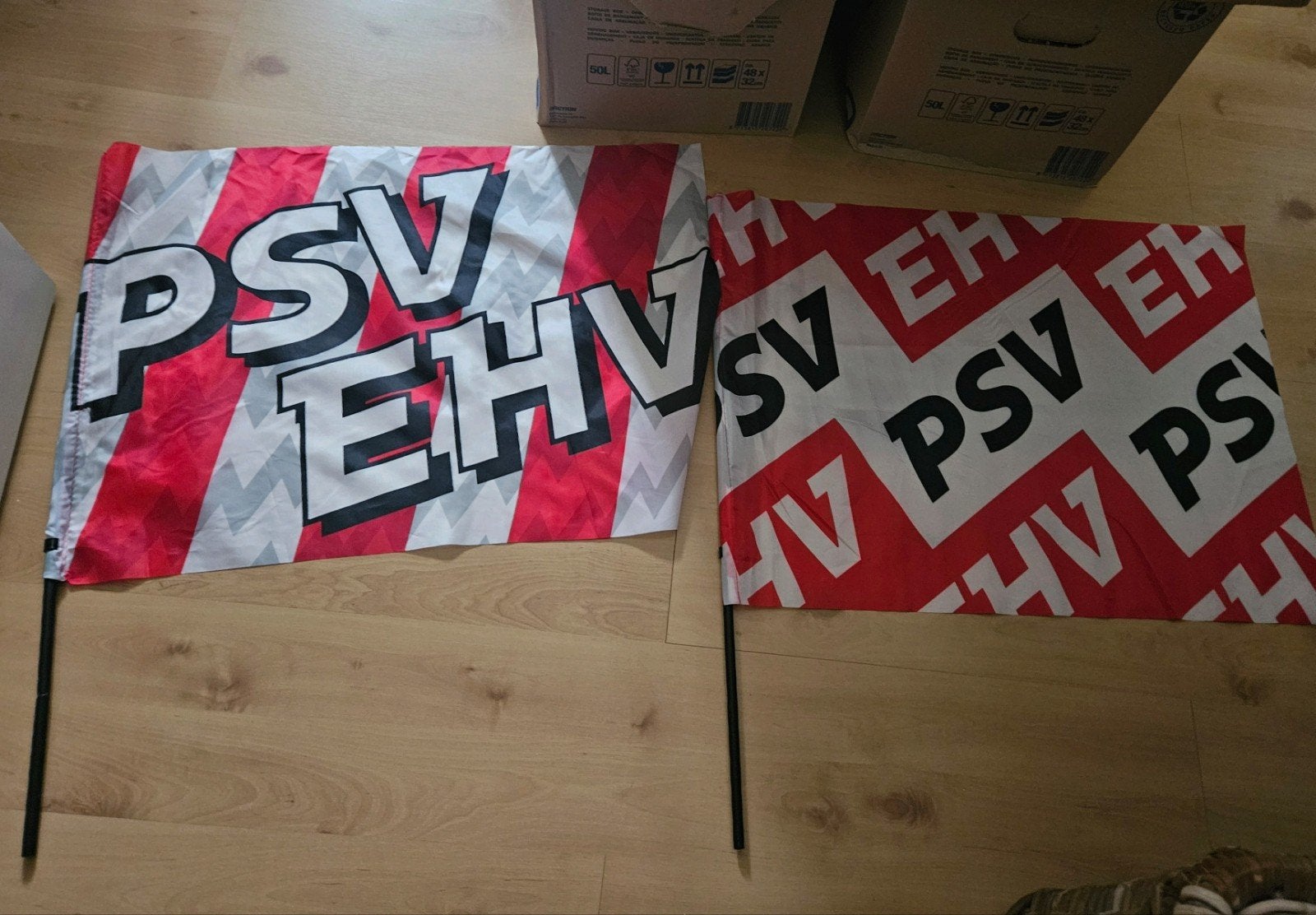 PSV vlaggen 2x, Verzamelen, Sportartikelen en Voetbal, Ophalen of Verzenden, Zo goed als nieuw, PSV
