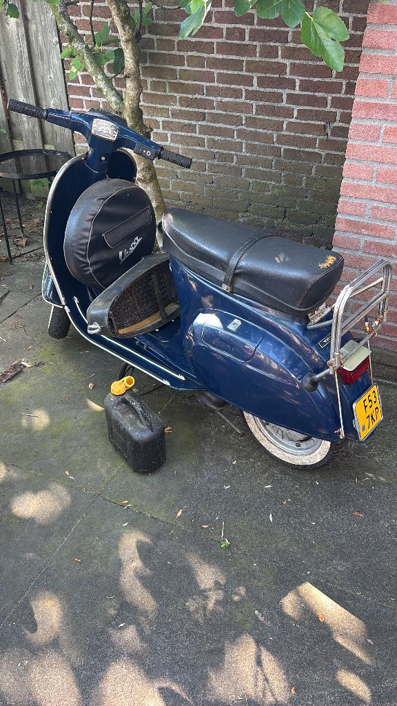 Oldtimer Vespa scooter uit 1981, Tweetakt, Gebruikt, Overige modellen, Maximaal 45 km/u