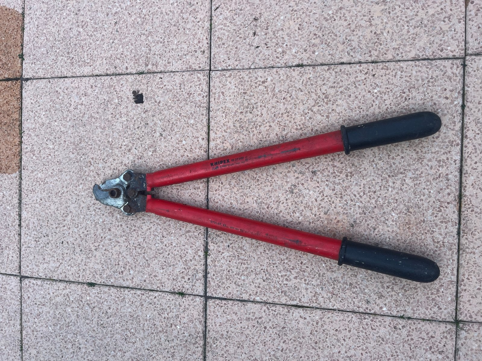 Knipex Kabelschaar 1000V 150mm, 600mm dompelisolatie, Ophalen, Gebruikt, Snijgereedschap, Knipex