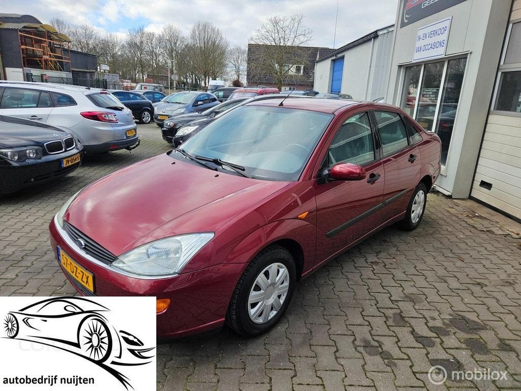Ford Focus 1.6-16V Ghia AIRCO, Auto's, Ford, 1596 cc, 101 pk, Gebruikt, 4 stoelen