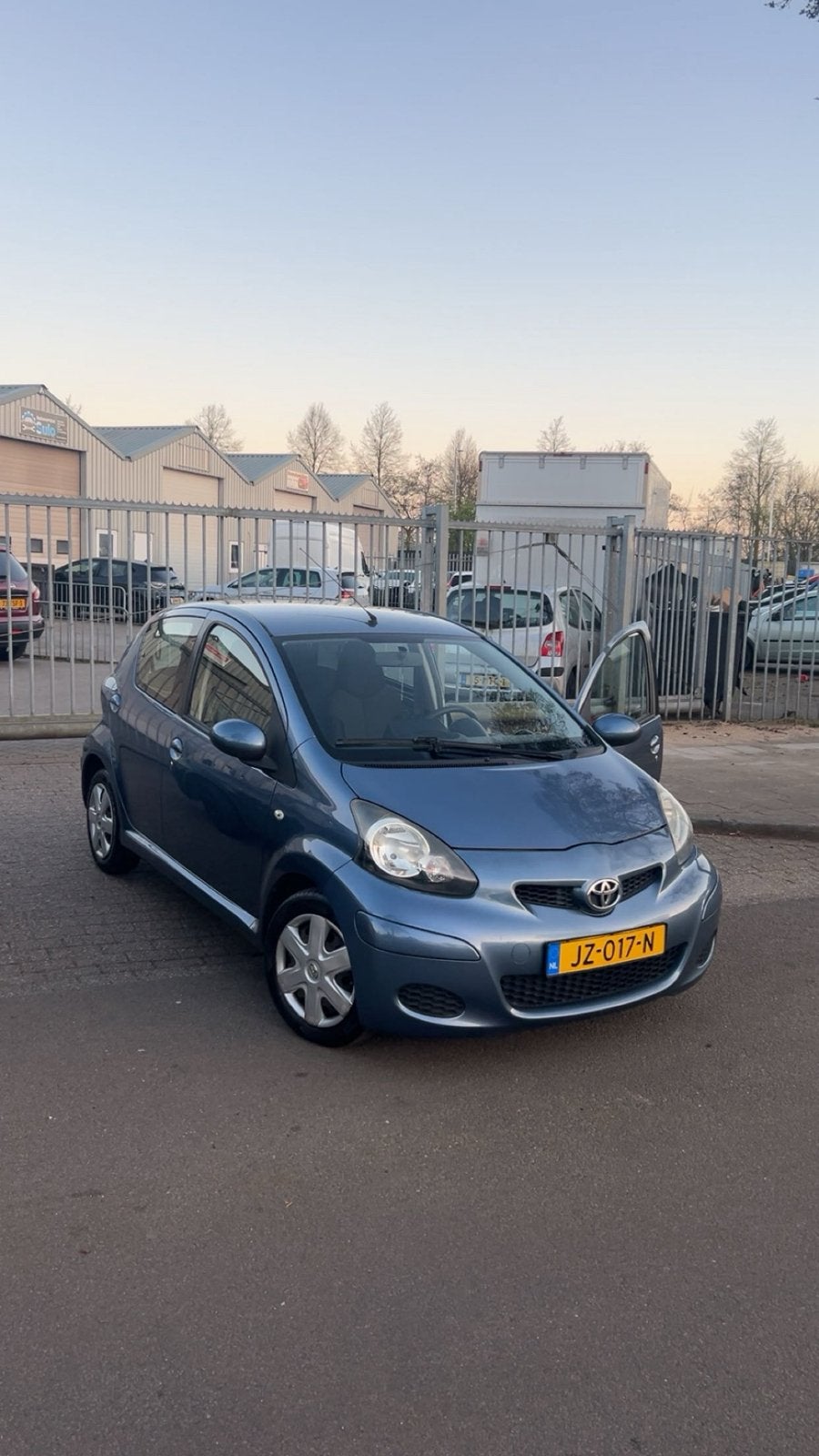 Toyota Aygo 1.0 12V Vvt-i 5DRS 2009 Blauw, Auto's, Voorwielaandrijving, 68 pk, Handgeschakeld, Particulier