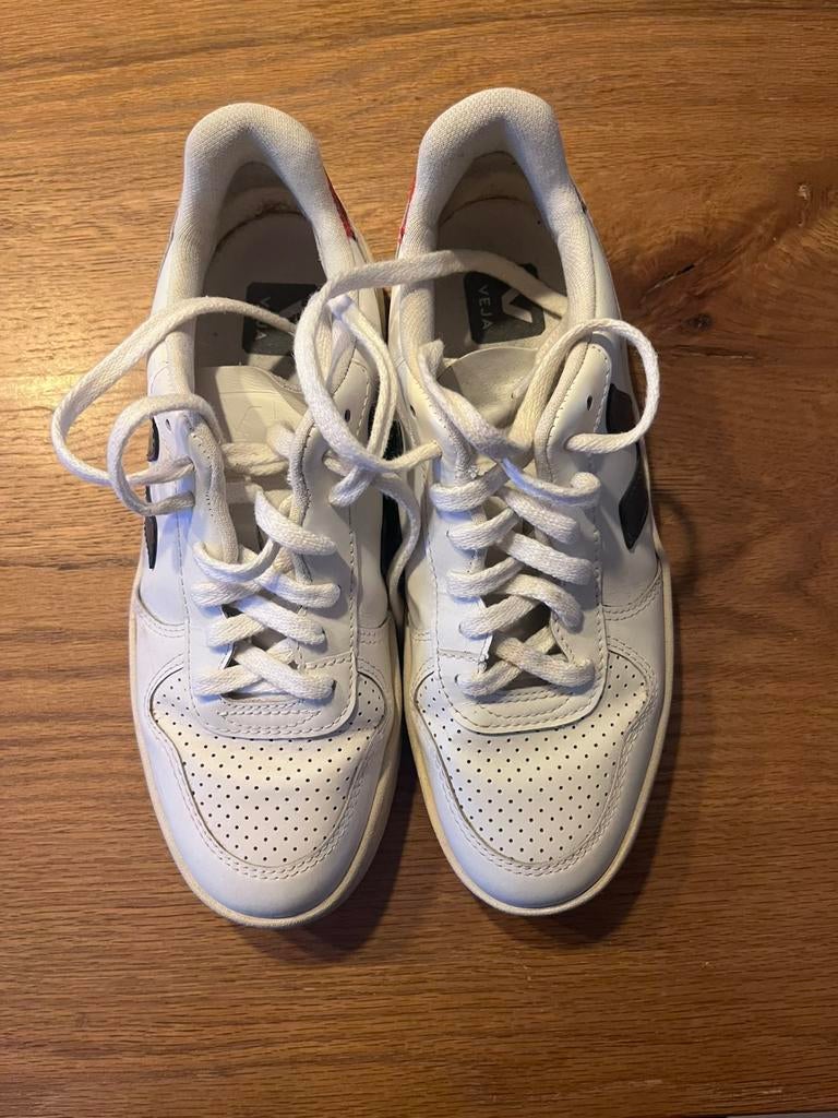 Veja maat 38, Kleding | Dames, Schoenen, Ophalen of Verzenden, Zo goed als nieuw, Sneakers of Gympen