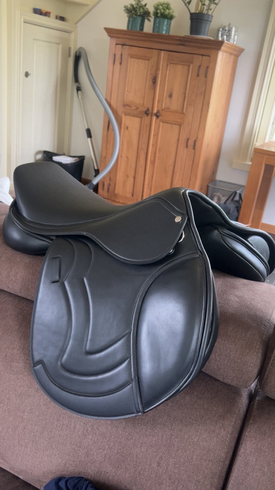 Premier equine springzadel 17,5 inch, Dieren en Toebehoren, Ophalen, Zo goed als nieuw, Springen, L (17.5 inch)