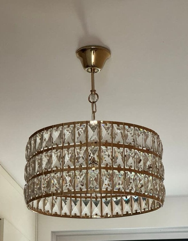 Moderne Kroonluchter met Kristallen en Gouden Afwerking, Ophalen, Zo goed als nieuw, Glas, E27 (groot)
