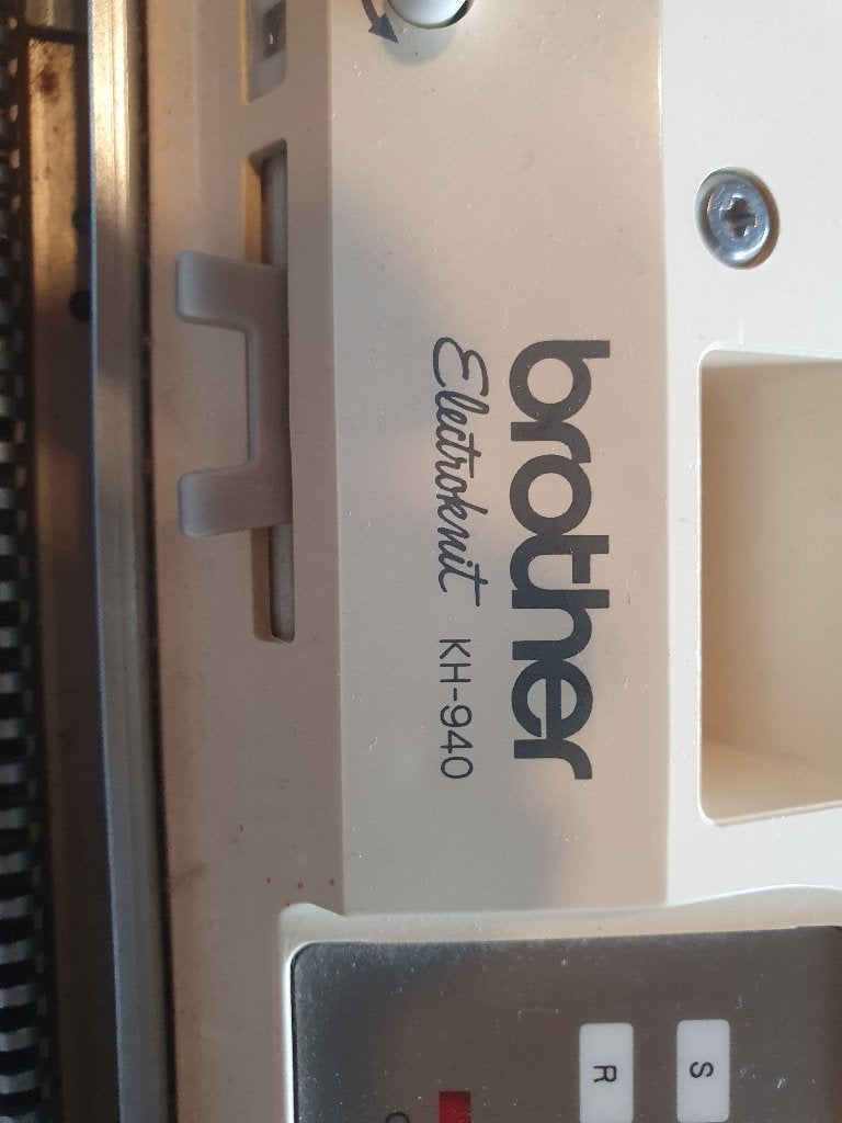 Brother KH 940 breimachine met dubbelbed KR 850, Hobby en Vrije tijd, Ophalen, Gebruikt