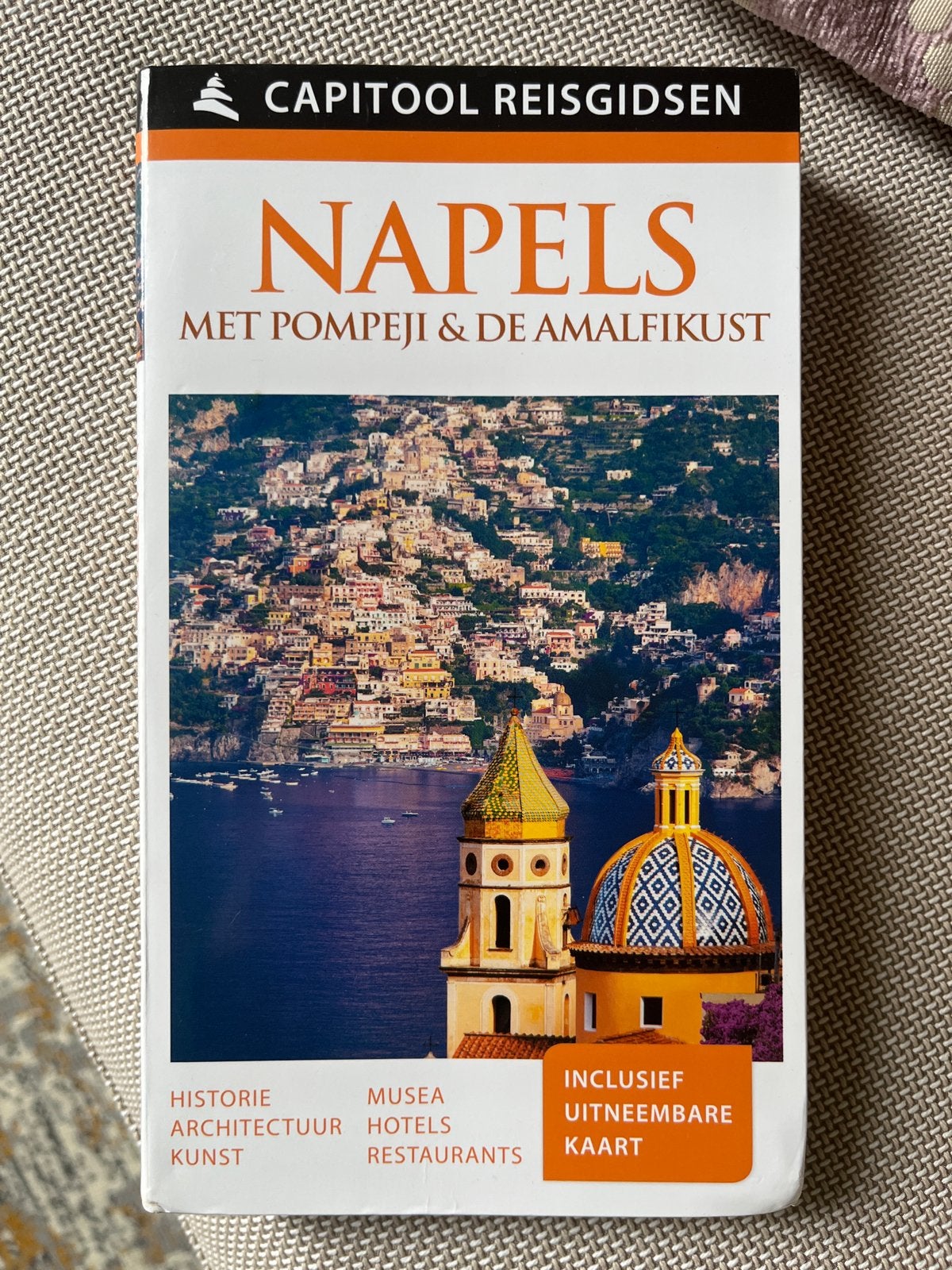 Capitool Reisgids Napels met Pompeii & Amalfikust + kaart, Capitool, Europa, Ophalen of Verzenden, Zo goed als nieuw