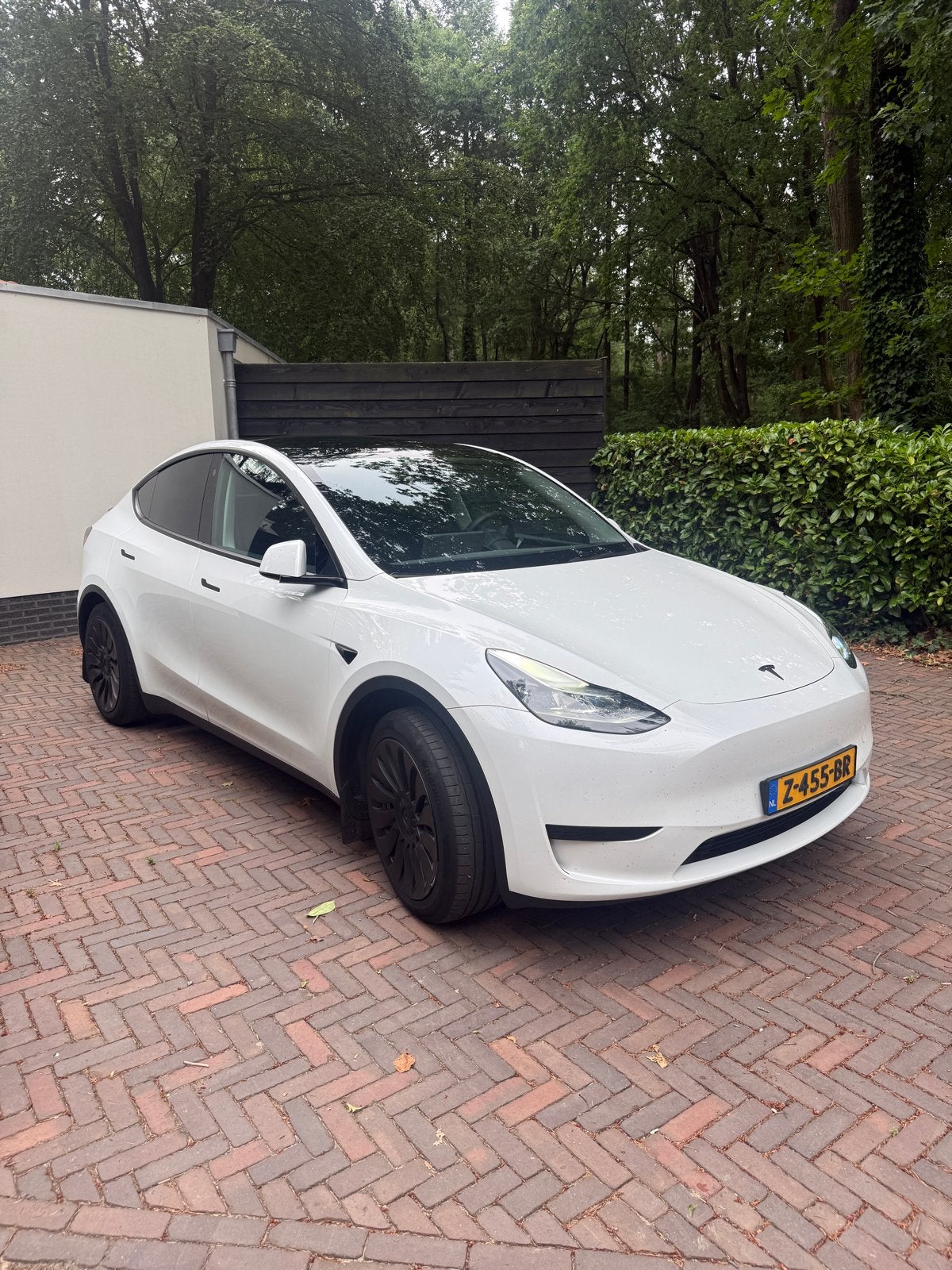 Tesla Model Y 2024 RWD 58 kWh standard range, Auto's, Tesla, Particulier, Model Y, Elektrisch, SUV of Terreinwagen, Automaat, Origineel Nederlands