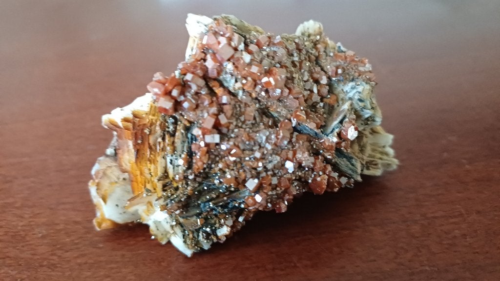202608 Bariet Vanadeniet Mibladen Marokko, Ophalen of Verzenden, Mineraal