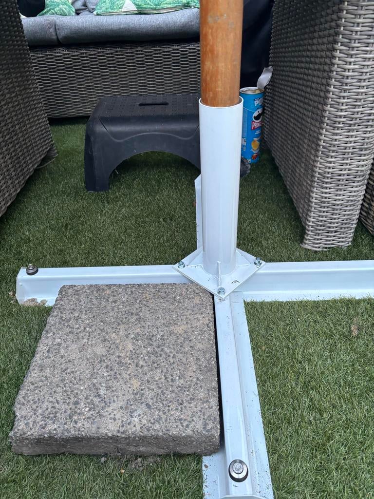 Parasolvoet kruisvoet voor zweefparasol, Ophalen, Gebruikt, 1 tot 2 meter, Parasolvoet