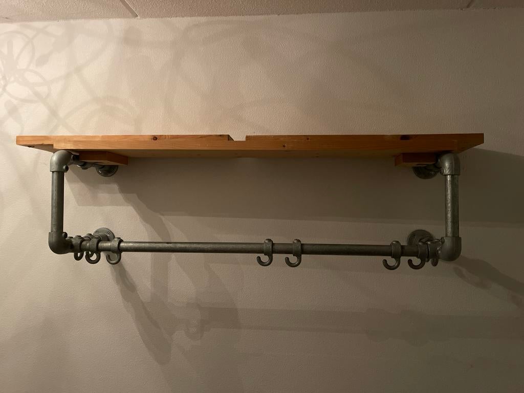 Industriële kapstok met schoenenkast - 150 cm breed, Wandkapstok, Gebruikt, Ophalen of Verzenden, Minder dan 100 cm