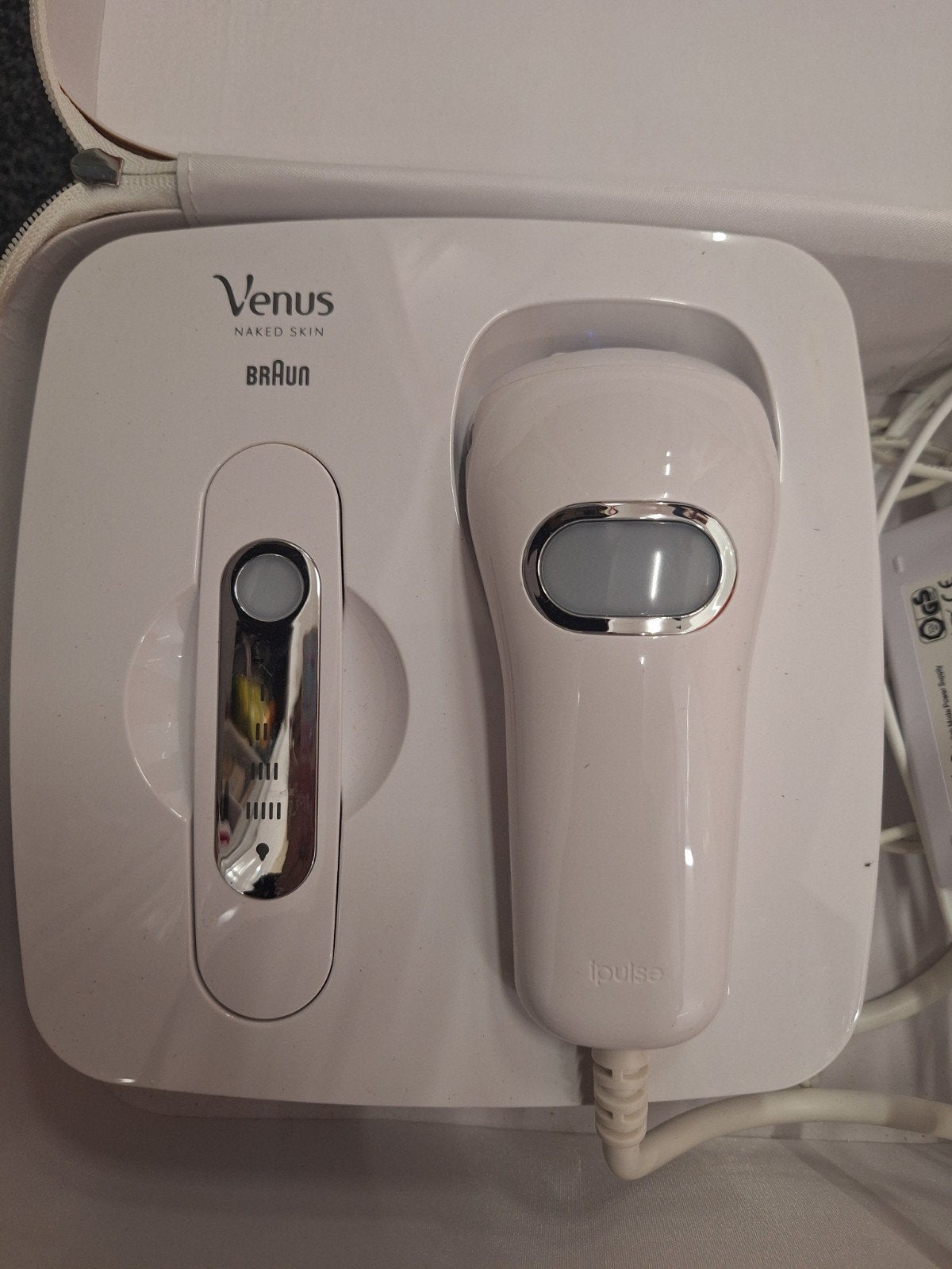 Braun Venus Naked Skin IPL ontharingsapparaat, Sieraden, Tassen en Uiterlijk, Uiterlijk | Lichaamsverzorging, Ophalen, Zo goed als nieuw