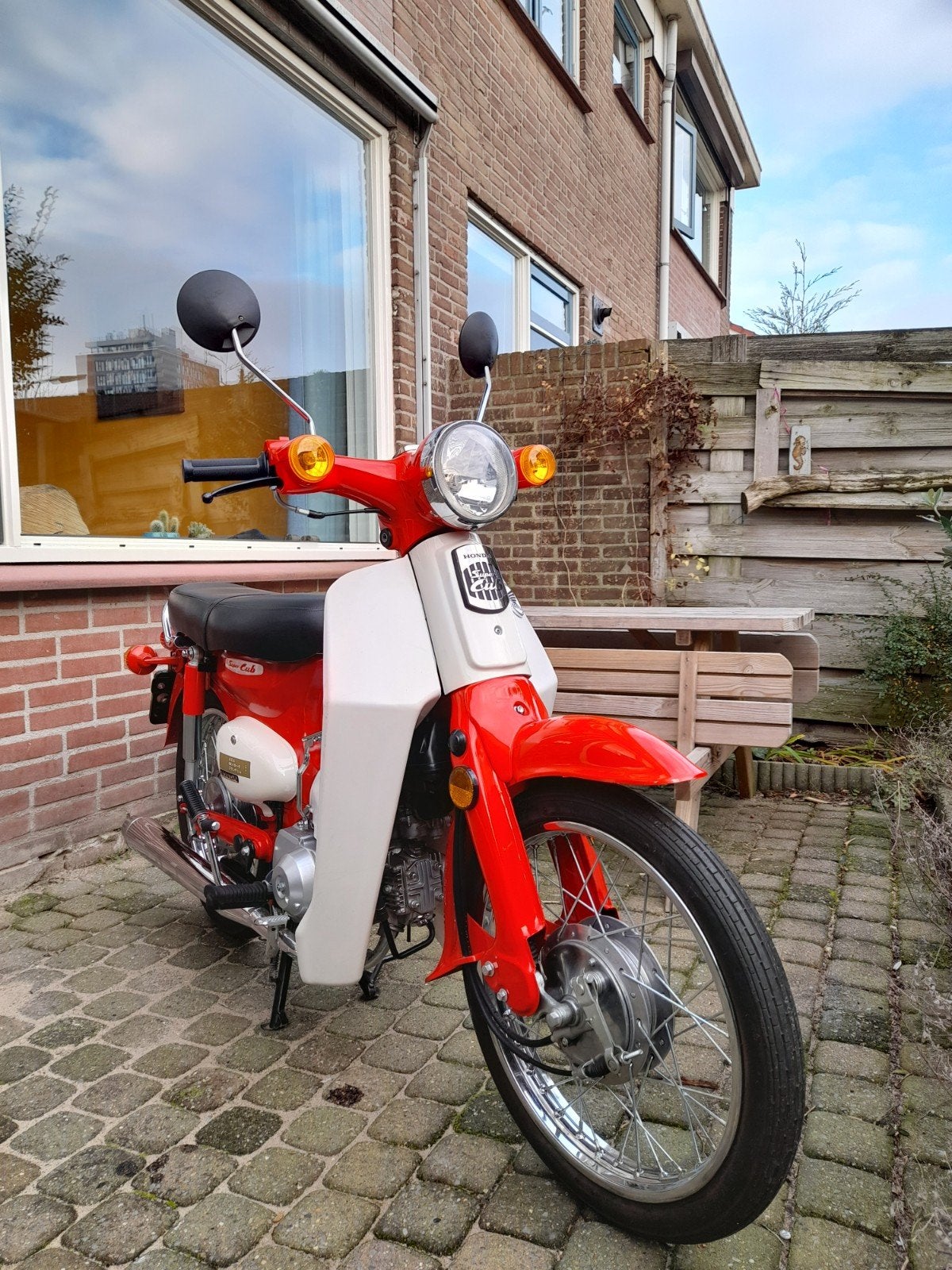 Supermotor Company Super Cub  replica Honda C50 - Zo goed a, Fietsen en Brommers, Ophalen, Zo goed als nieuw, Supermotor Company (replica Honda)