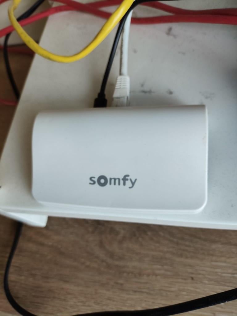 Somfy Connexoon, Doe-het-zelf en Verbouw, Rolluiken, Zo goed als nieuw, Minder dan 100 cm, Minder dan 100 cm, Wit, Ophalen of Verzenden