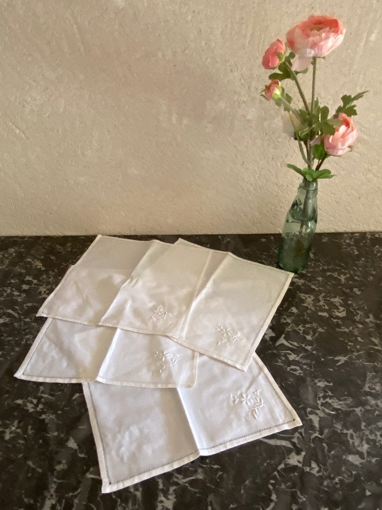 Antieke, brocante, Franse zakdoeken, mooi geborduurd, Ophalen of Verzenden