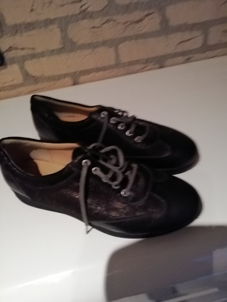 Solidus  schoenen maat 38 1/2 br. K, Schoenen met lage hakken, Verzenden, Zo goed als nieuw, Bruin
