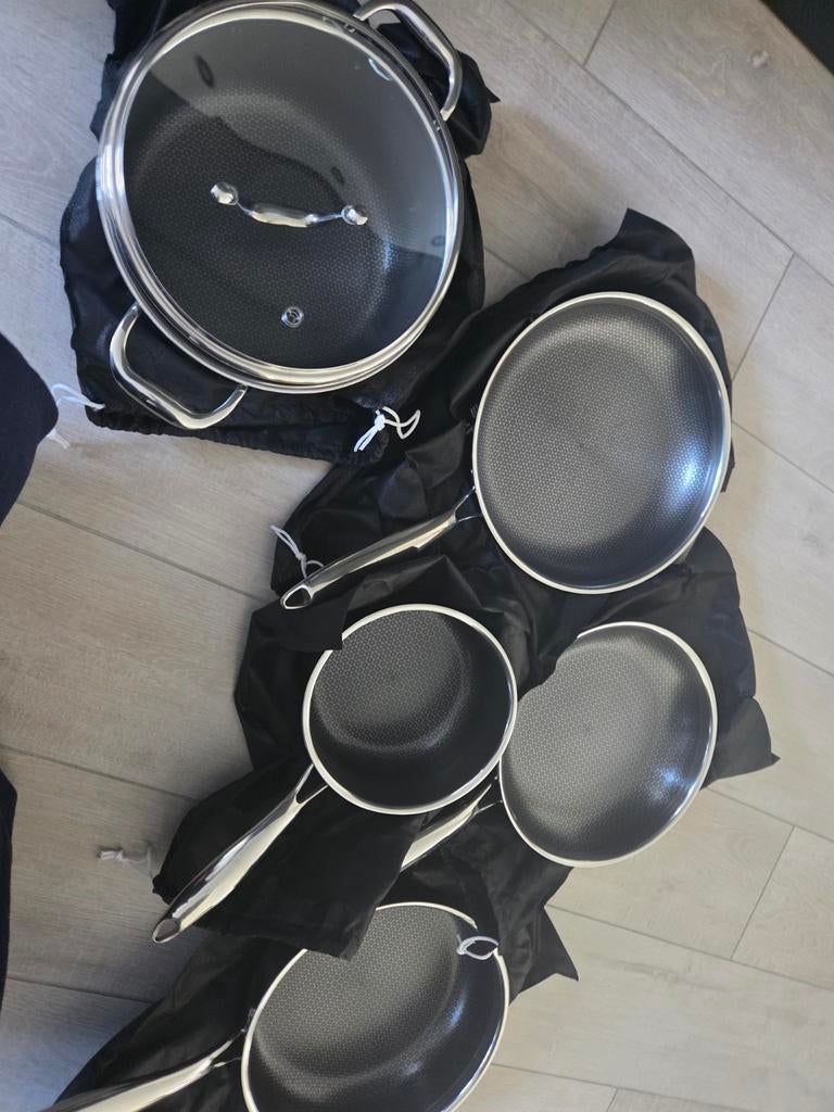 Sauteerpan 26cm - Keramisch, Huis en Inrichting, Keuken | Potten en Pannen, Ophalen