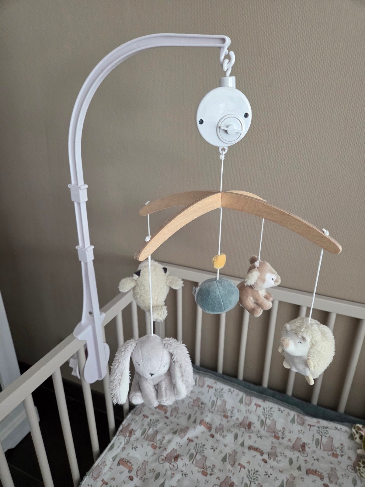 Prénatal muziekmobiel Kleine Vriendjes Ivory White, Kinderen en Baby's, Speelgoed | Babyspeelgoed, Ophalen of Verzenden, Zo goed als nieuw