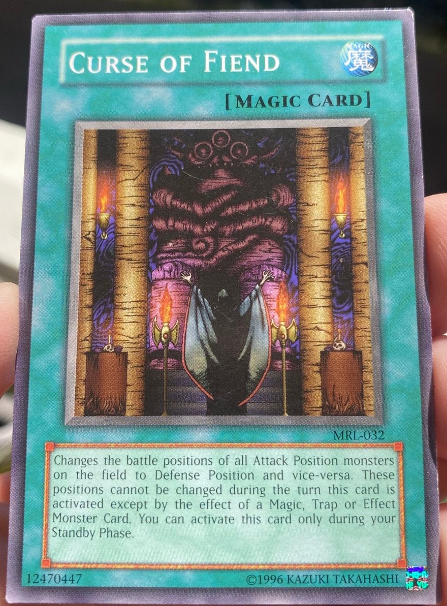 Yu-Gi-Oh! Curse of Fiend MRL Old US Magic Print !, Ophalen of Verzenden, Gebruikt, Losse kaart