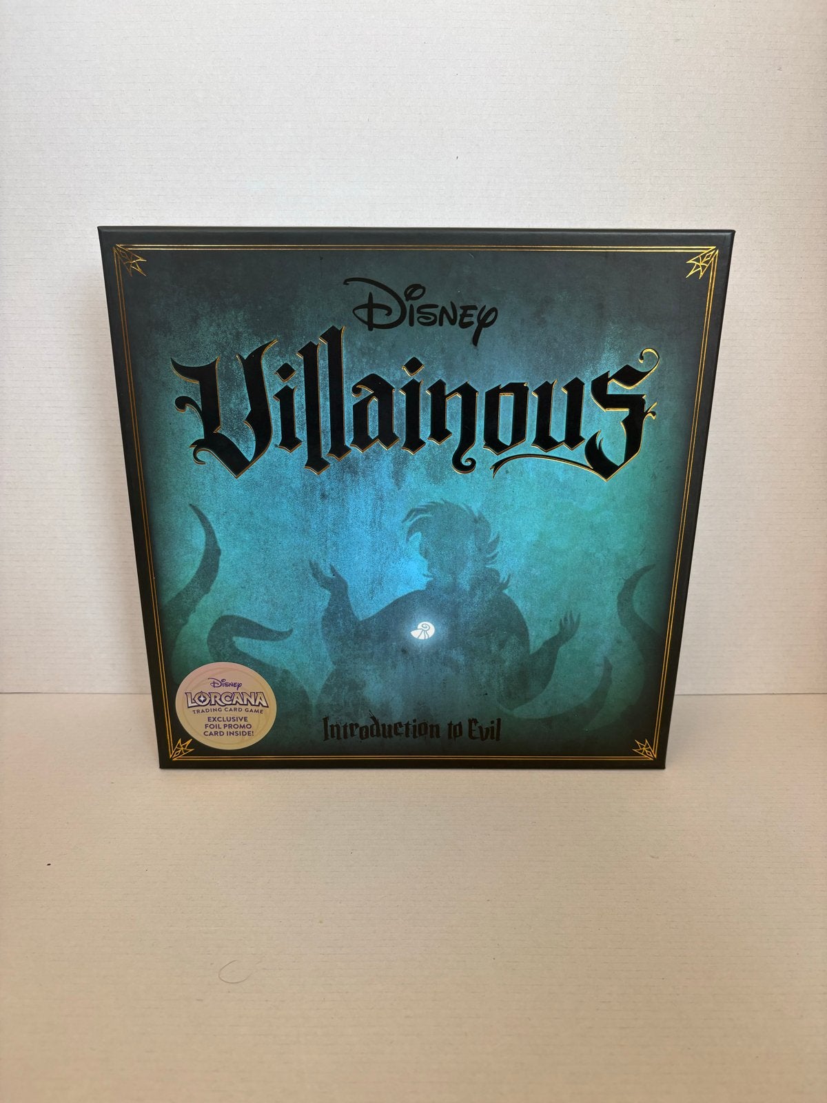 Disney Villainous: Introduction to Evil Bordspel, Drie of vier spelers, Ophalen of Verzenden, Zo goed als nieuw