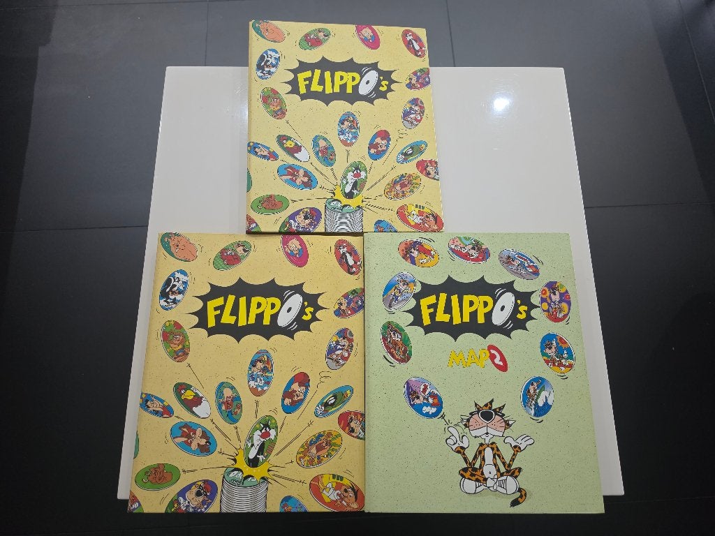 Flippo Collectie meerdere mappen inclusief Kerstflippo's !, Ophalen, Cheetos 24 Game, Verzameling, Met verzamelmap(pen)