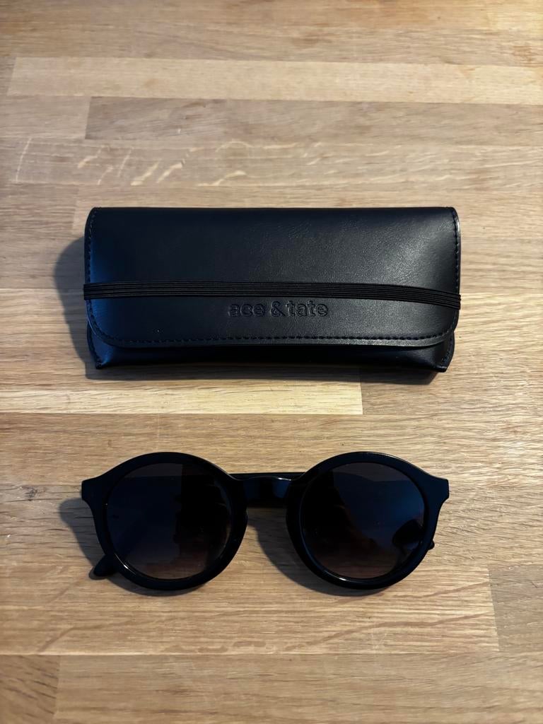 Ace & Tate Zonnebril Unisex - Zo goed als nieuw, Sieraden, Tassen en Uiterlijk, Overige merken, Zonnebril, Zwart, Ophalen of Verzenden