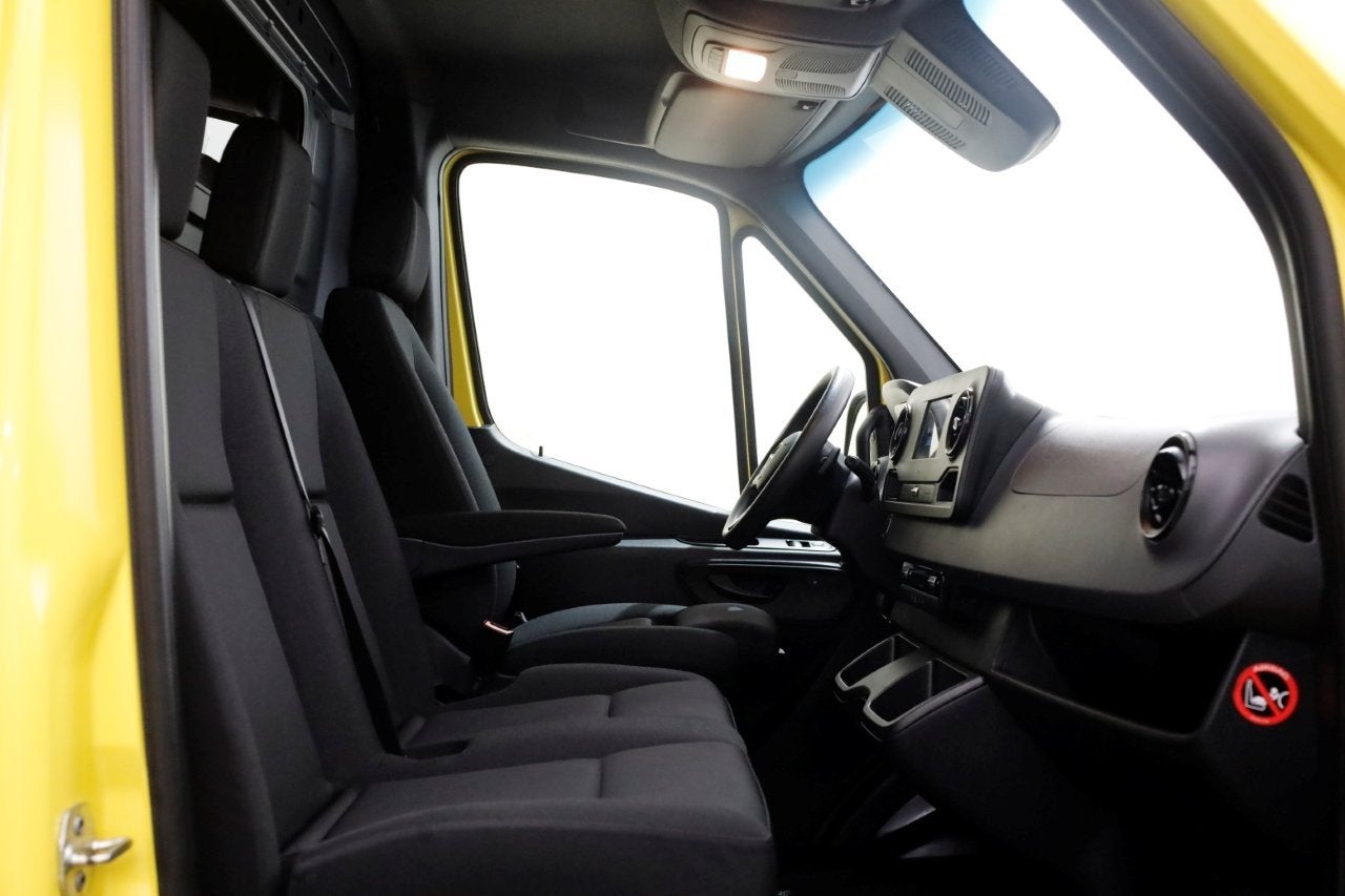 Mercedes-Benz Sprinter 319 CDI 3.0 V6 190pk 7G Automaat L2H2, Automaat, Achterwielaandrijving, Gebruikt, 190 pk