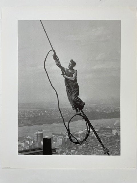poster Lewis W. Hine  'Icarus' jaren 1980, Ophalen of Verzenden, Zo goed als nieuw, Minder dan 50 cm, Foto of Poster
