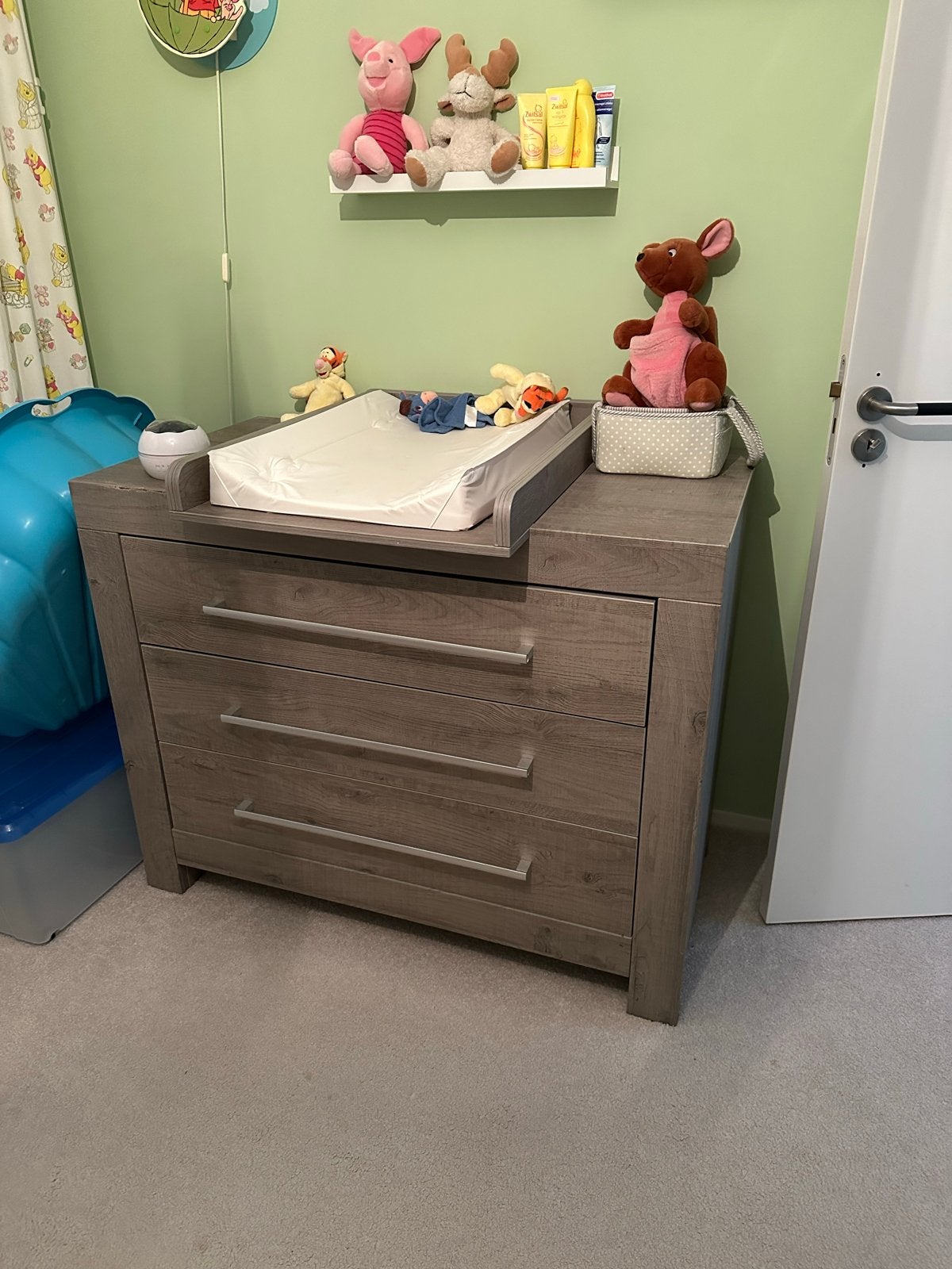 Complete babykamer: Ledikant (ombouwbaar), commode, kledingk, Kinderen en Baby's, Kinderkamer | Complete kinderkamers, Ophalen