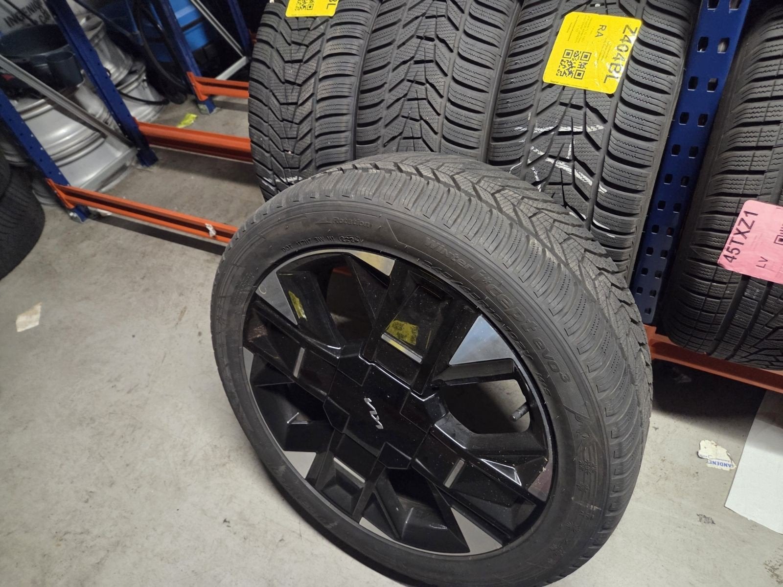 Origonele Kia sportage 19 inch velgen en/of winterbanden, Auto-onderdelen, Banden en Velgen, Ophalen, Winterbanden, Banden en Velgen